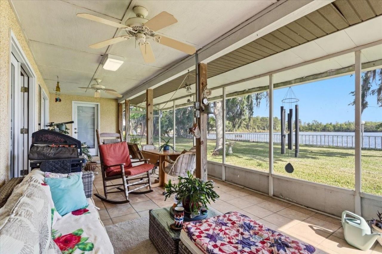 229 Lake Ida Point Drive, Interlachen, FL 32148 Photo