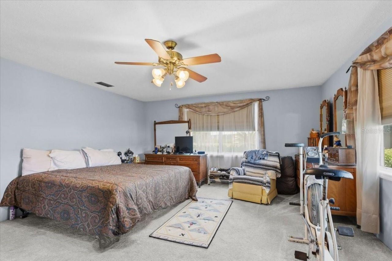 229 Lake Ida Point Drive, Interlachen, FL 32148 Photo