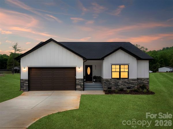 6911 Berea Avenue, Connelly Springs, NC 28612