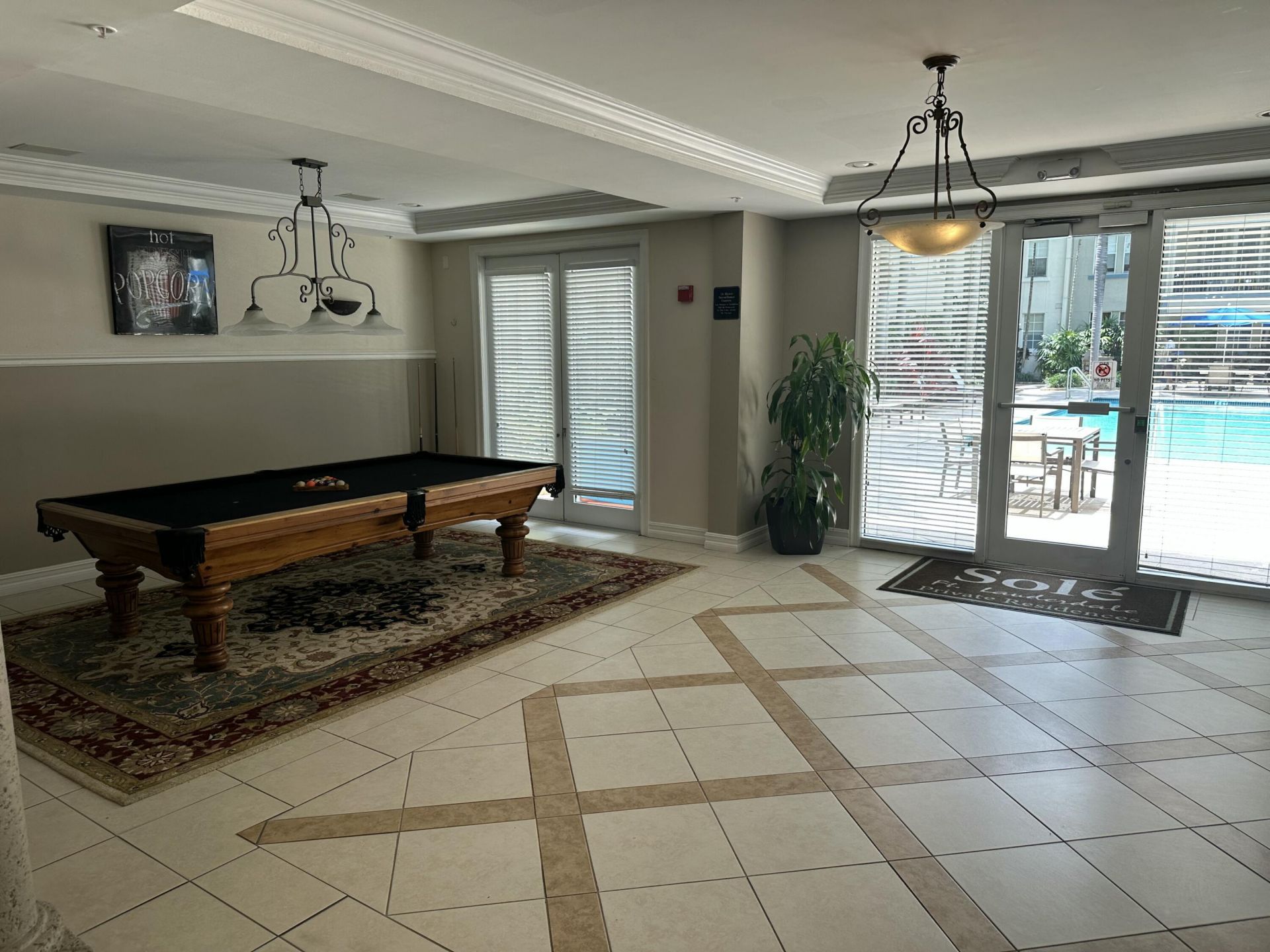 533 NE 3rd Avenue, Unit 527, Fort Lauderdale, FL 33301 Photo