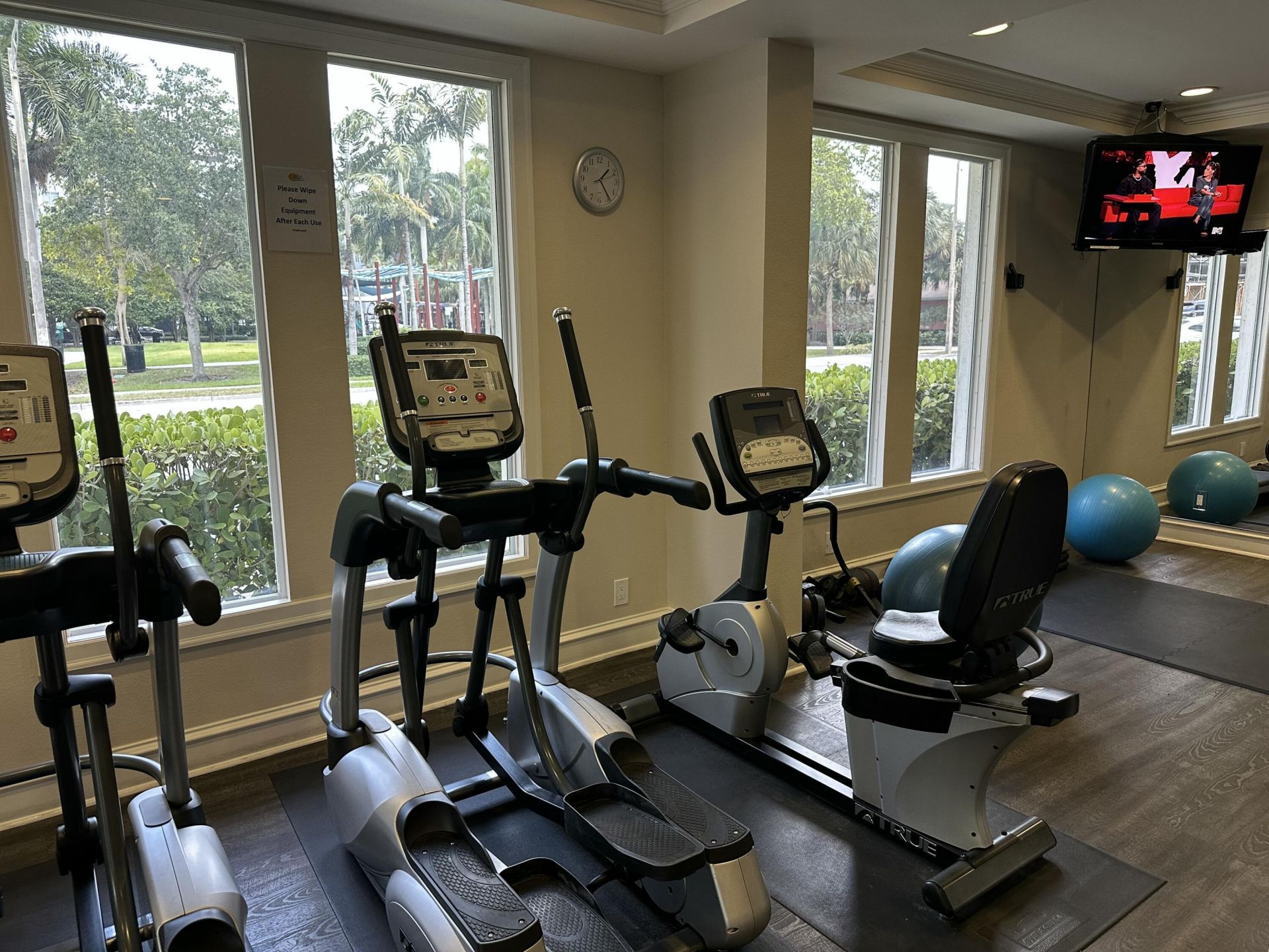 533 NE 3rd Avenue, Unit 527, Fort Lauderdale, FL 33301 Photo