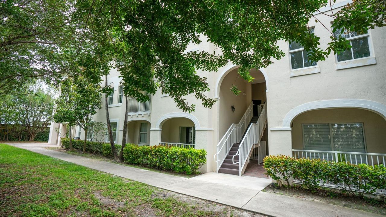 11605 NW 89th St , Unit 108, Doral, FL 33178 Photo