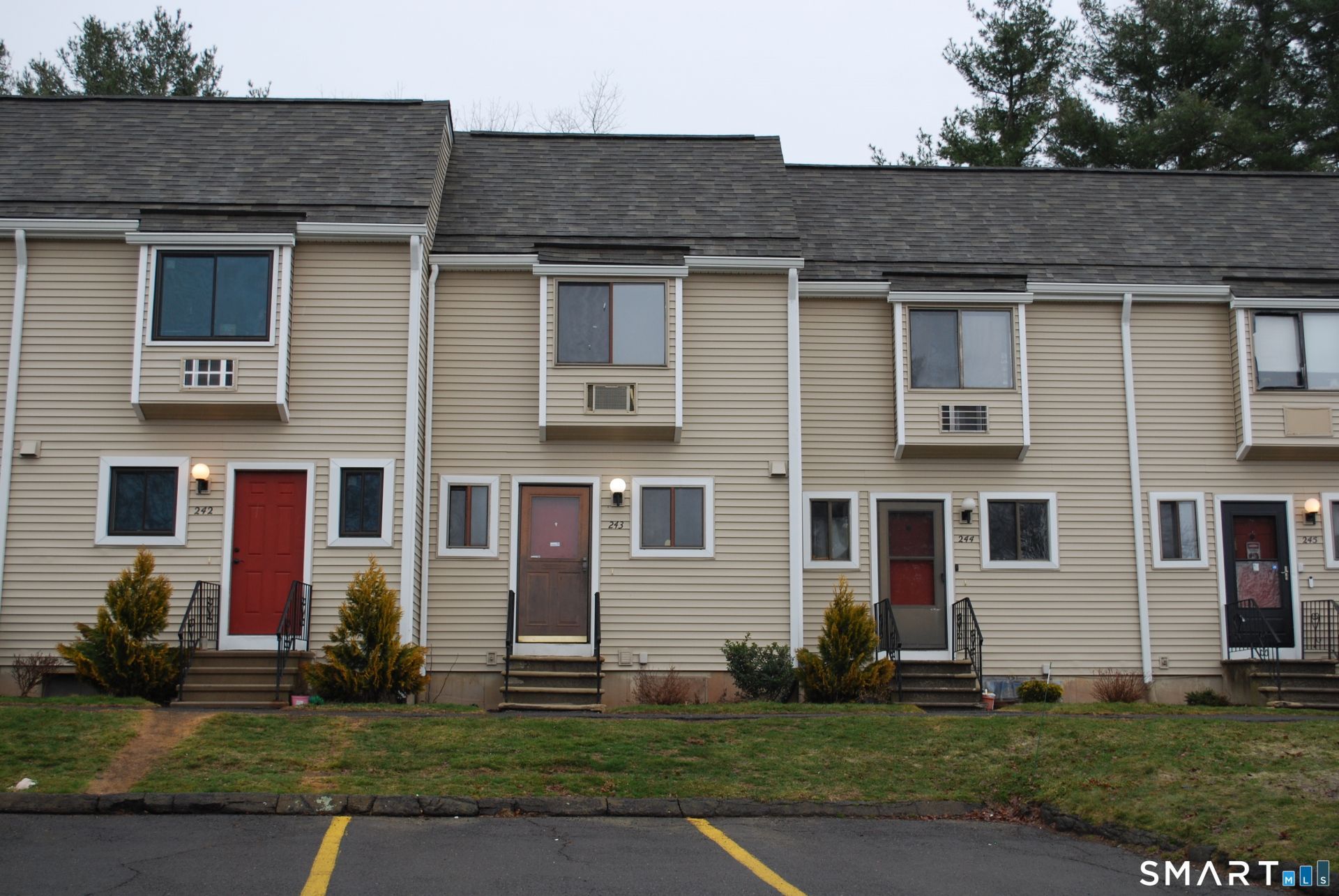 243 Sterling, Unit 243, Meriden, CT 06450 Main Photo