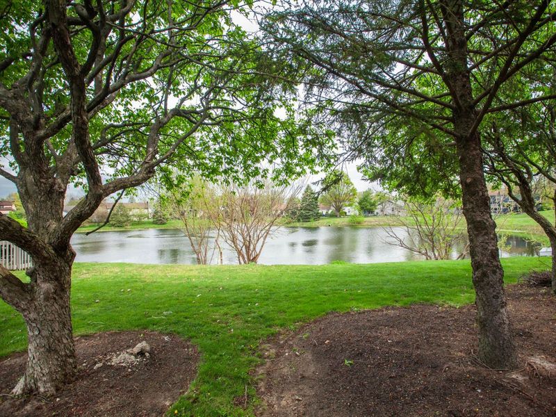 5446 Baneberry Avenue , Unit # 16A, Columbus, OH 43235 Photo 2