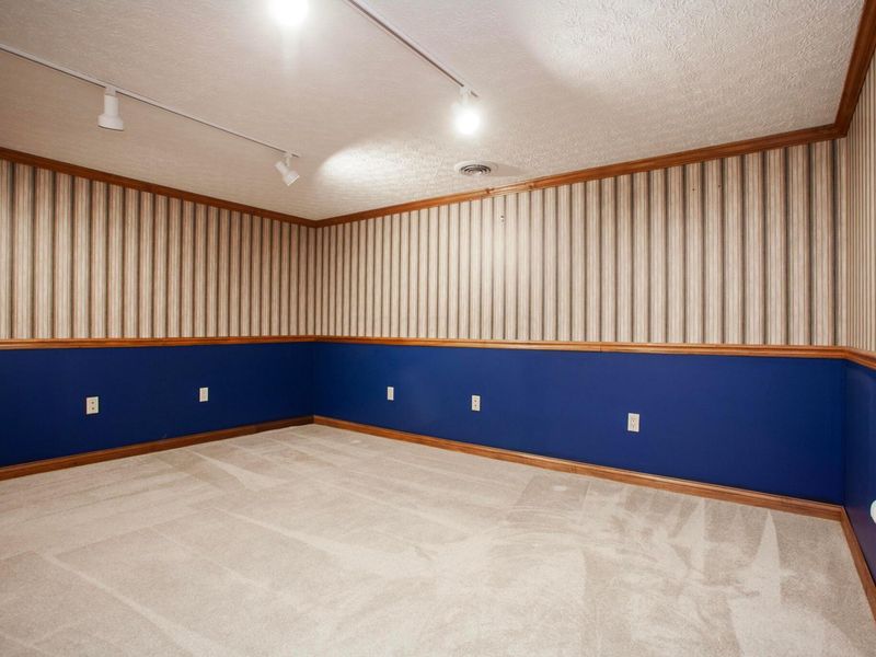 5446 Baneberry Avenue , Unit # 16A, Columbus, OH 43235 Photo 22