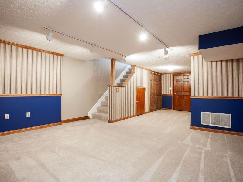 5446 Baneberry Avenue , Unit # 16A, Columbus, OH 43235 Photo 23