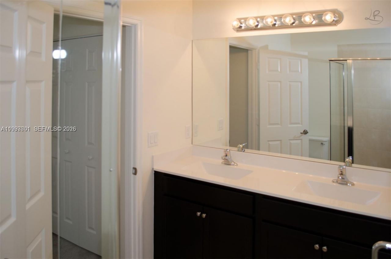 11508 SW 254th , Miami, FL 33032 Photo