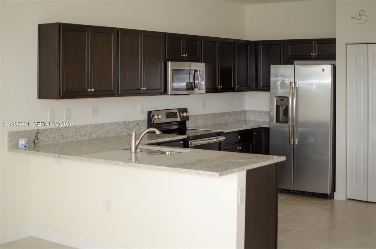 11508 SW 254th , Miami, FL 33032 Photo