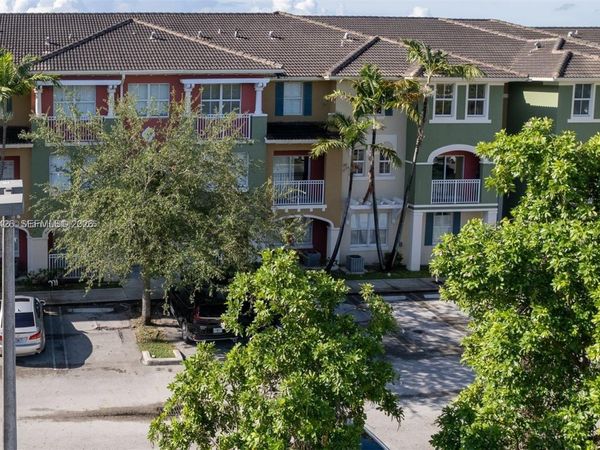 11002 NW 83rd St , Unit 106, Doral, FL 33178