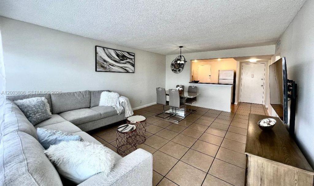 401 Golden Isles Dr, Unit 1011, Hallandale Beach, FL 33009 Photo