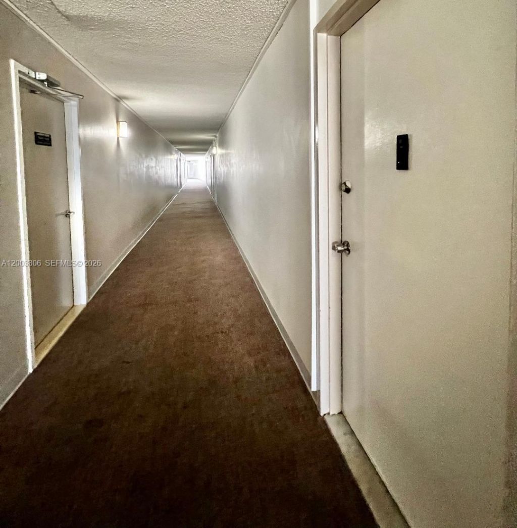401 Golden Isles Dr, Unit 1011, Hallandale Beach, FL 33009 Photo