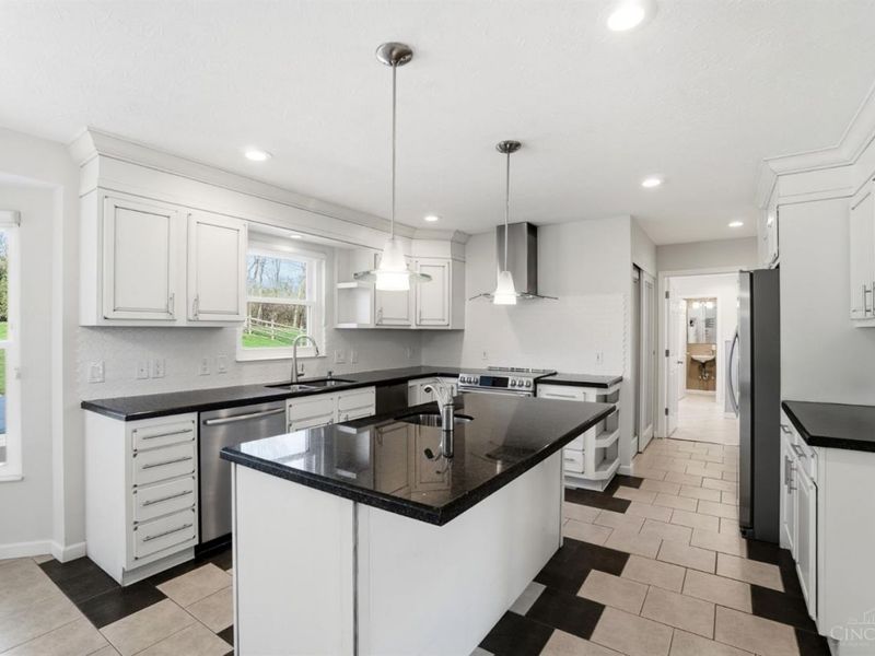 7077 Parliament Place, Liberty Township, OH 45011 Photo 16