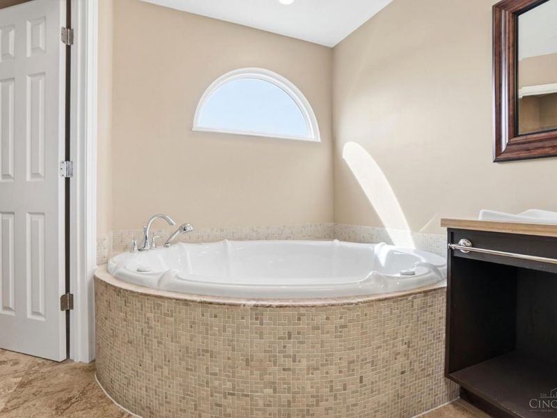 7077 Parliament Place, Liberty Township, OH 45011 Photo 39