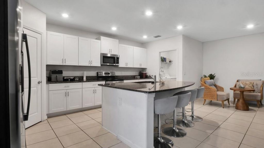 6300 Beverly Hills Drive, Zephyrhills, FL 33541 Photo