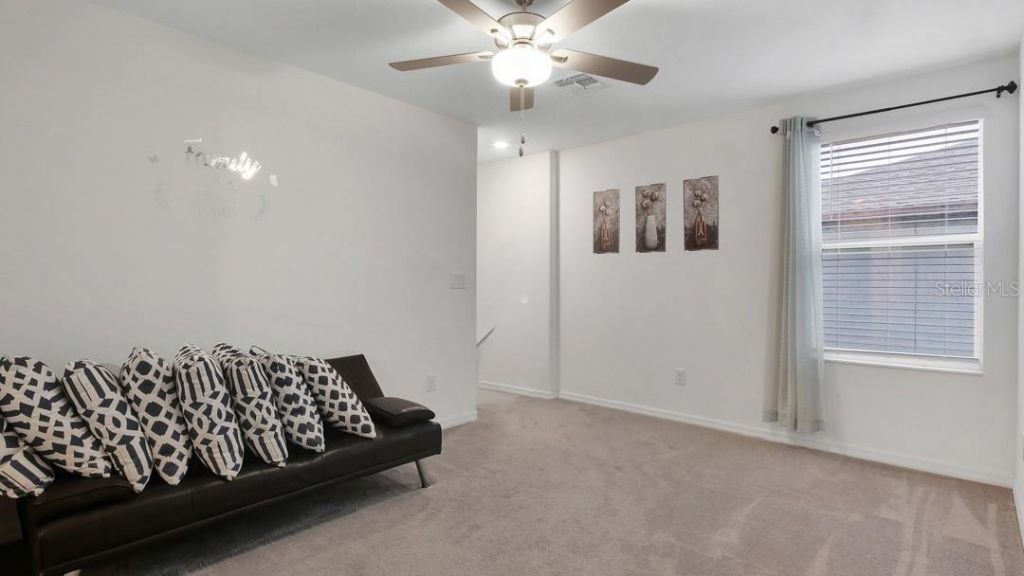 6300 Beverly Hills Drive, Zephyrhills, FL 33541 Photo
