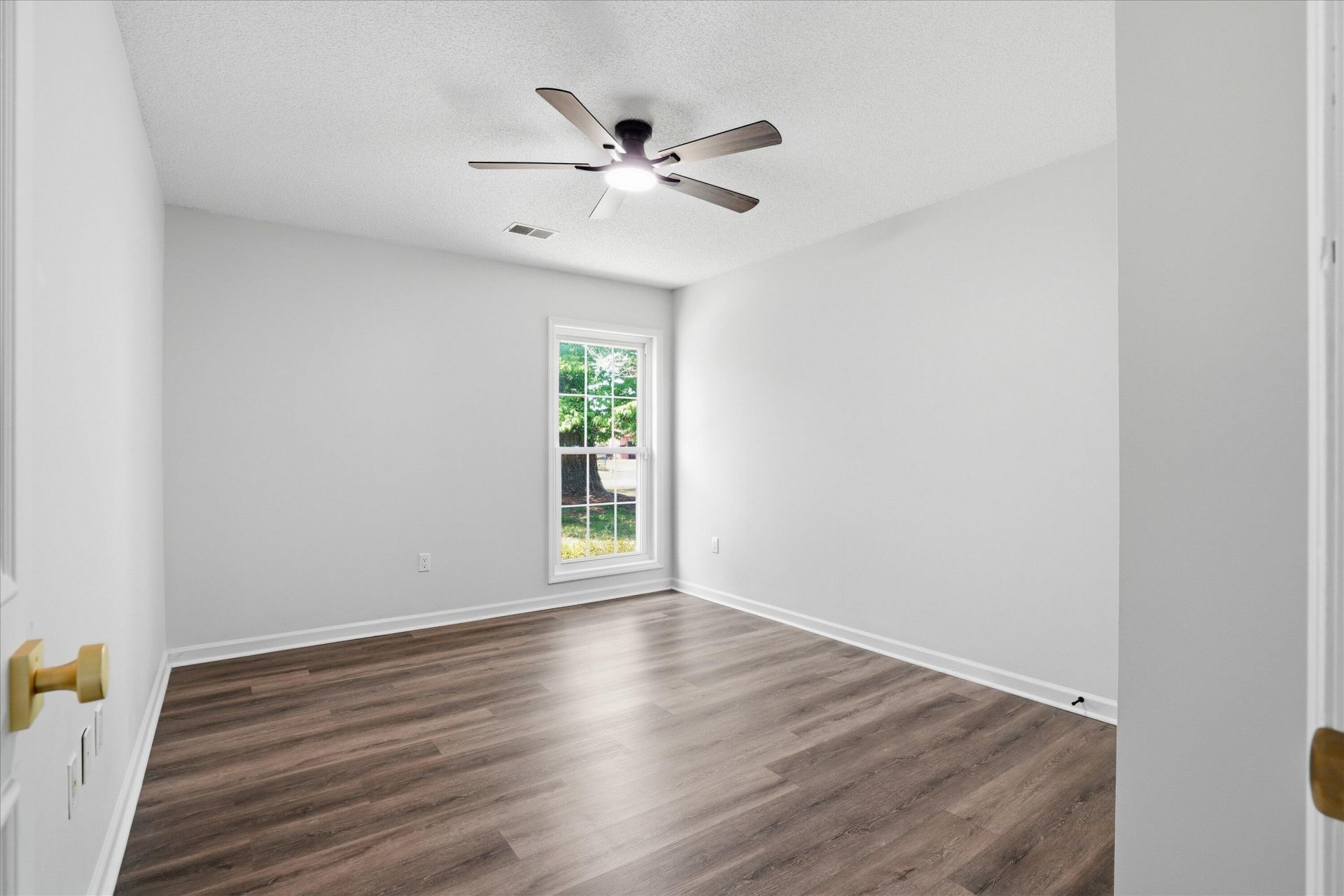 1311 Winterberry Avenue Photo 22