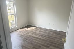 1311 Winterberry Avenue photo 4