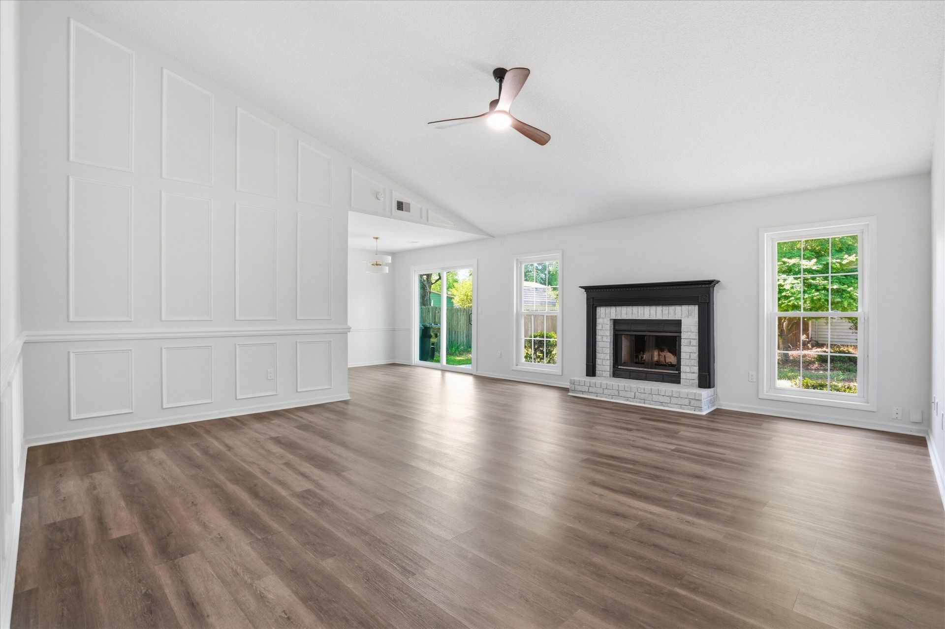 1311 Winterberry Avenue Photo 8