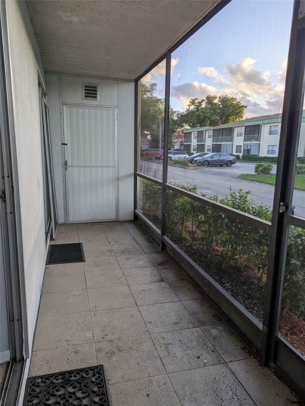 4138 NW 88th Avenue, Unit 104, Coral Springs, FL 33065 Photo