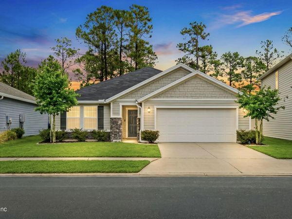 10925 STAPLETON Drive, Jacksonville, FL 32222