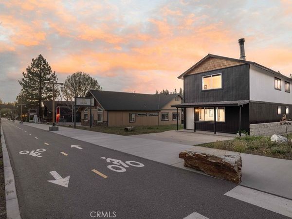 42692 Moonridge Road , Big Bear Lake, CA 92315