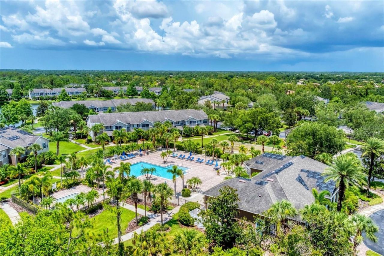 8911 Manor Loop, Unit 102, Lakewood Ranch, FL 34202 Photo