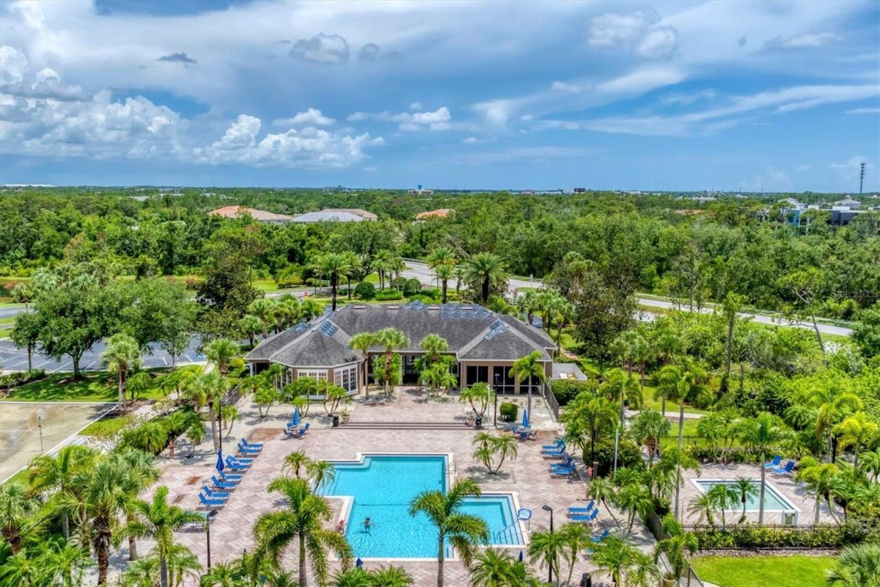 8911 Manor Loop, Unit 102, Lakewood Ranch, FL 34202 Photo