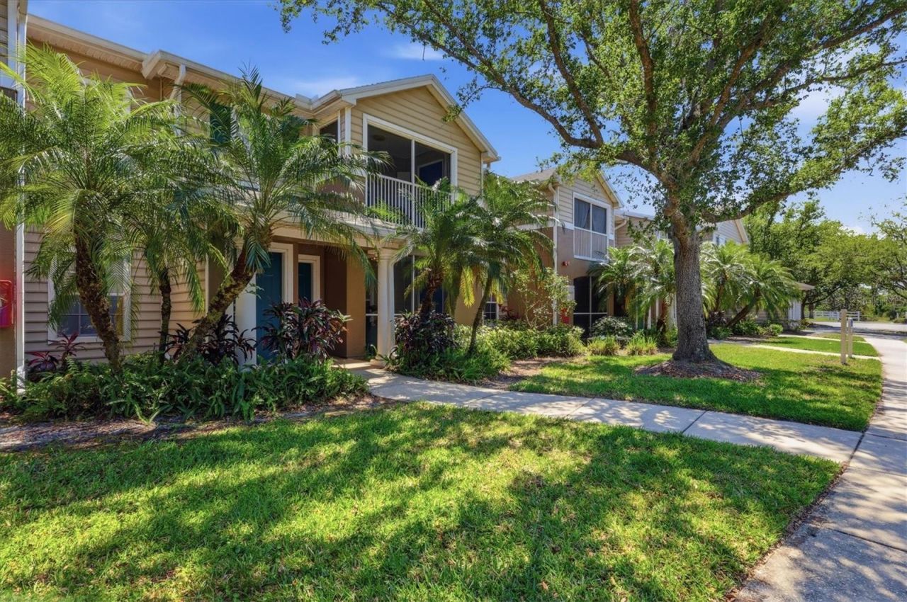 8911 Manor Loop, Unit 102, Lakewood Ranch, FL 34202 Photo