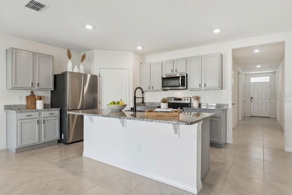 5235 Mahogany Drive, Mount Dora, FL 32757 Photo