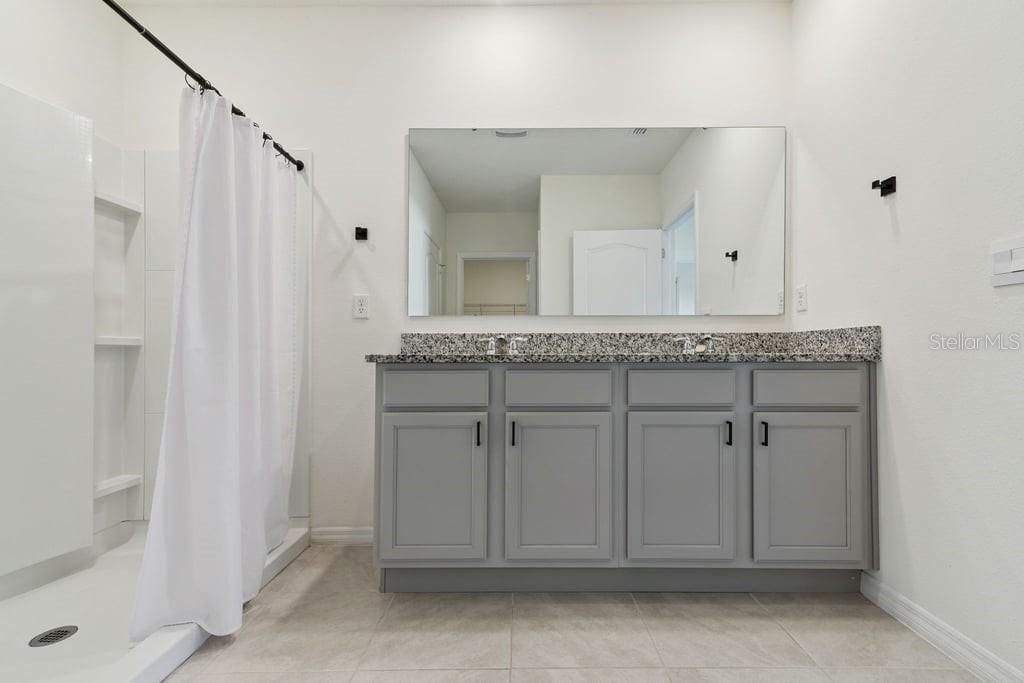 5235 Mahogany Drive, Mount Dora, FL 32757 Photo