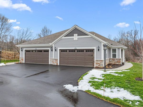 W204N17695 Laurel Pl, Unit 702, Jackson, WI 53037