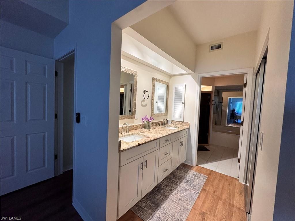 16551 Heron Coach Way, Unit 302, Fort Myers, FL 33908 Photo