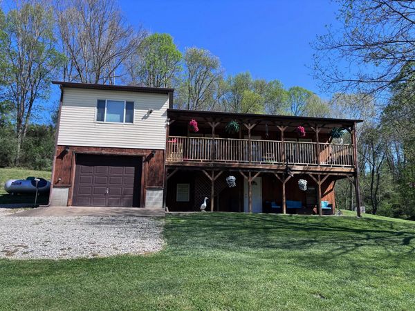 41980 Midkiff Road, Pomeroy, OH 45769