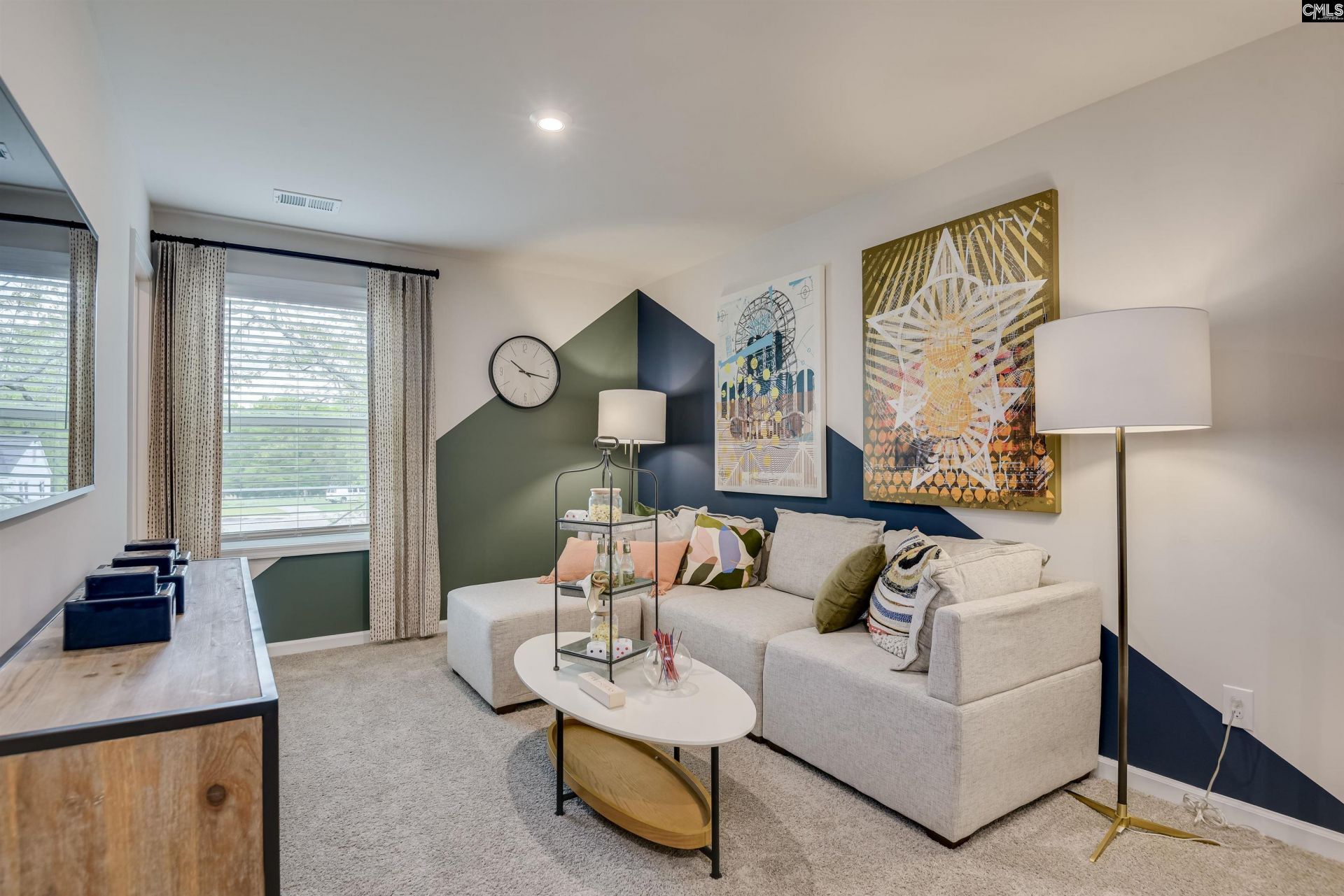 140 Bloomsbury Drive Photo 36