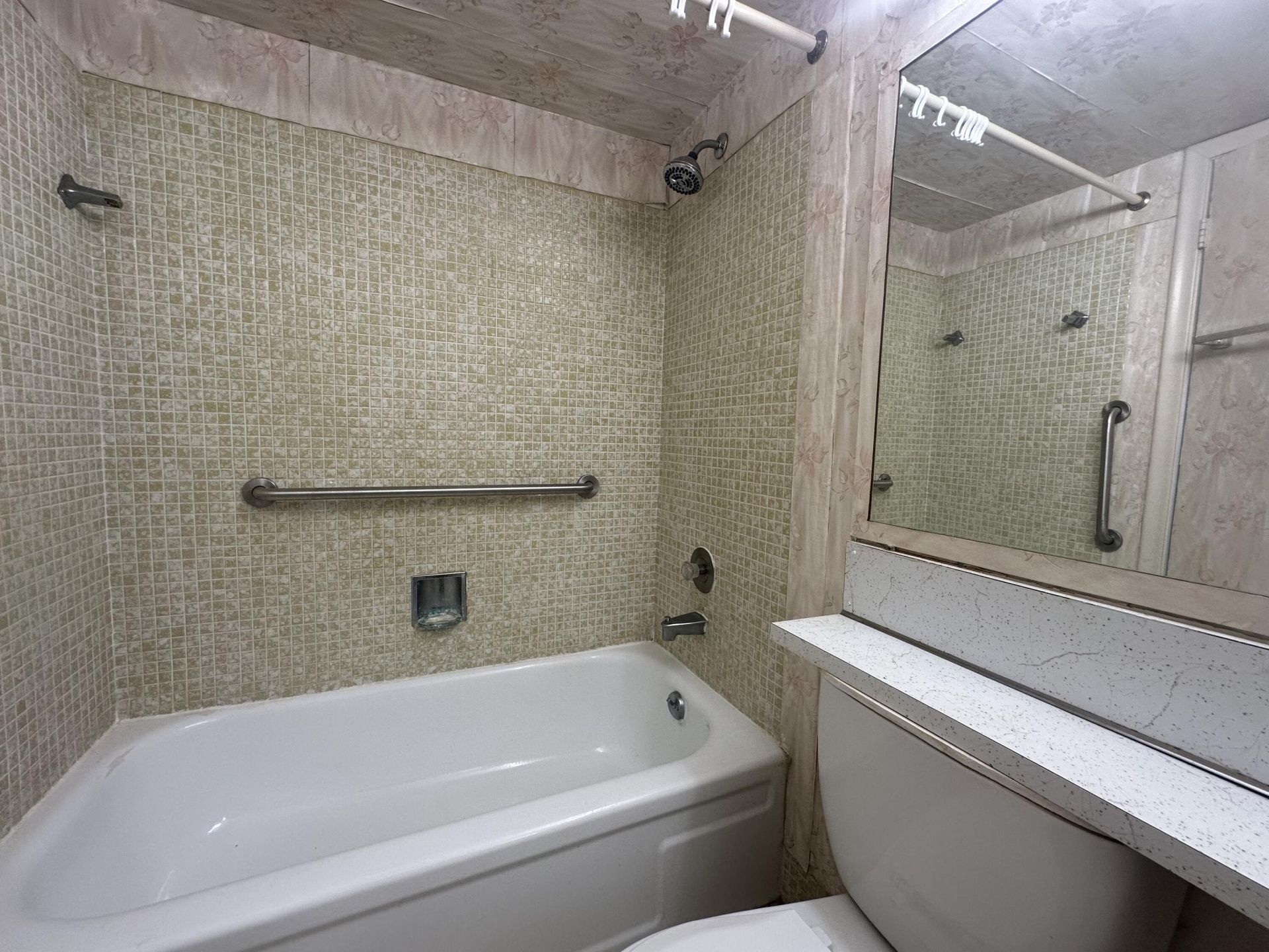 72 Northampton D, West Palm Beach, FL 33417 Photo