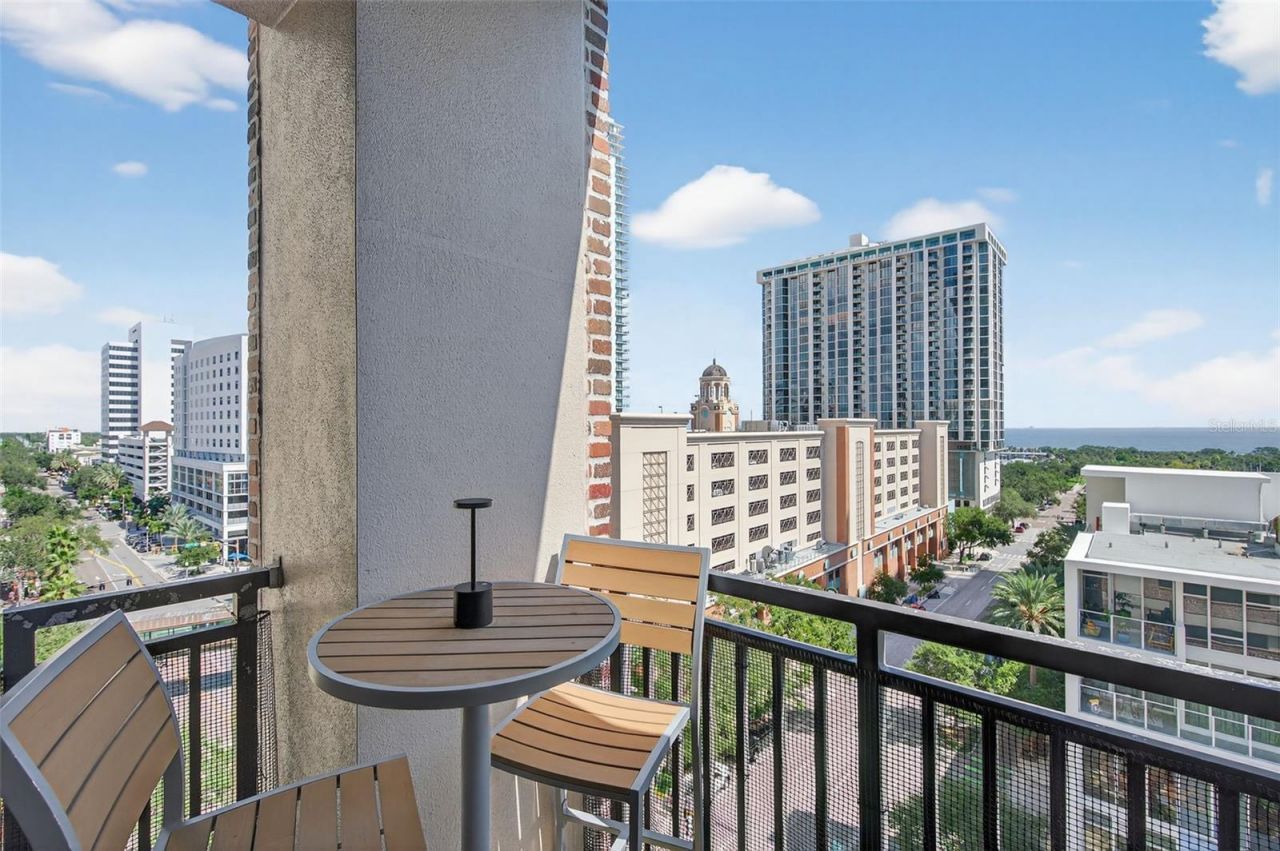 175 2nd Street S, Unit 802, Saint Petersburg, FL 33701 Photo