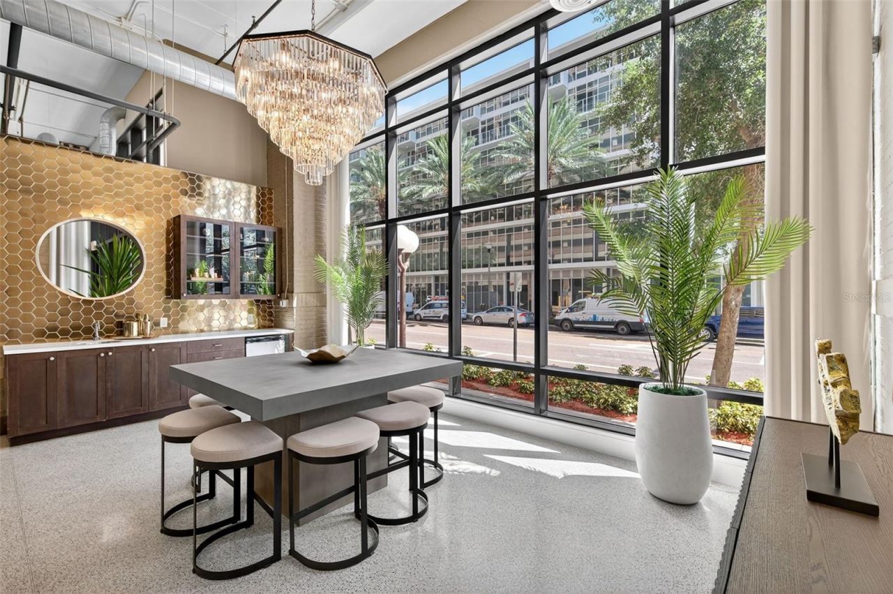 175 2nd Street S, Unit 802, Saint Petersburg, FL 33701 Photo