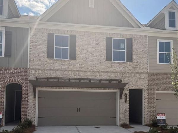 542 Feldspar Way , Lawrenceville, GA 30043