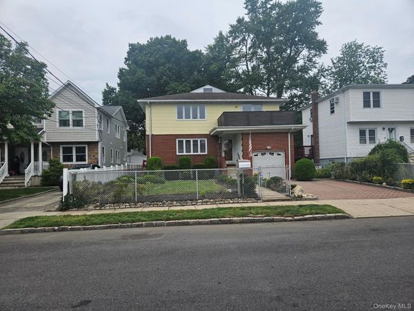 55 Juniper Road , Unit A, Port Washington, NY 11050