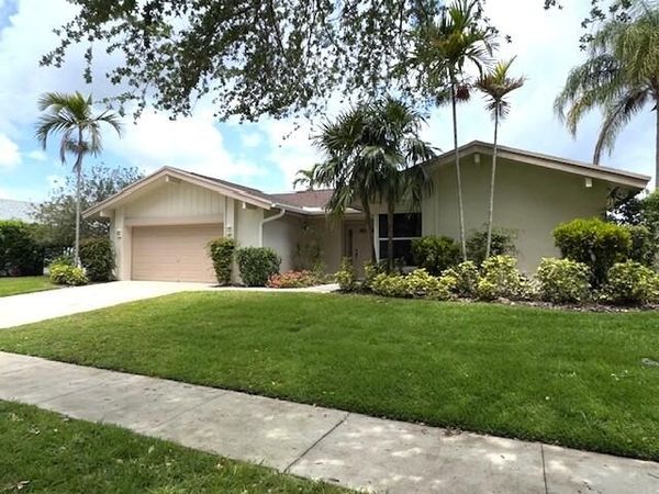 2585 NW 31st Street, Boca Raton, FL 33434