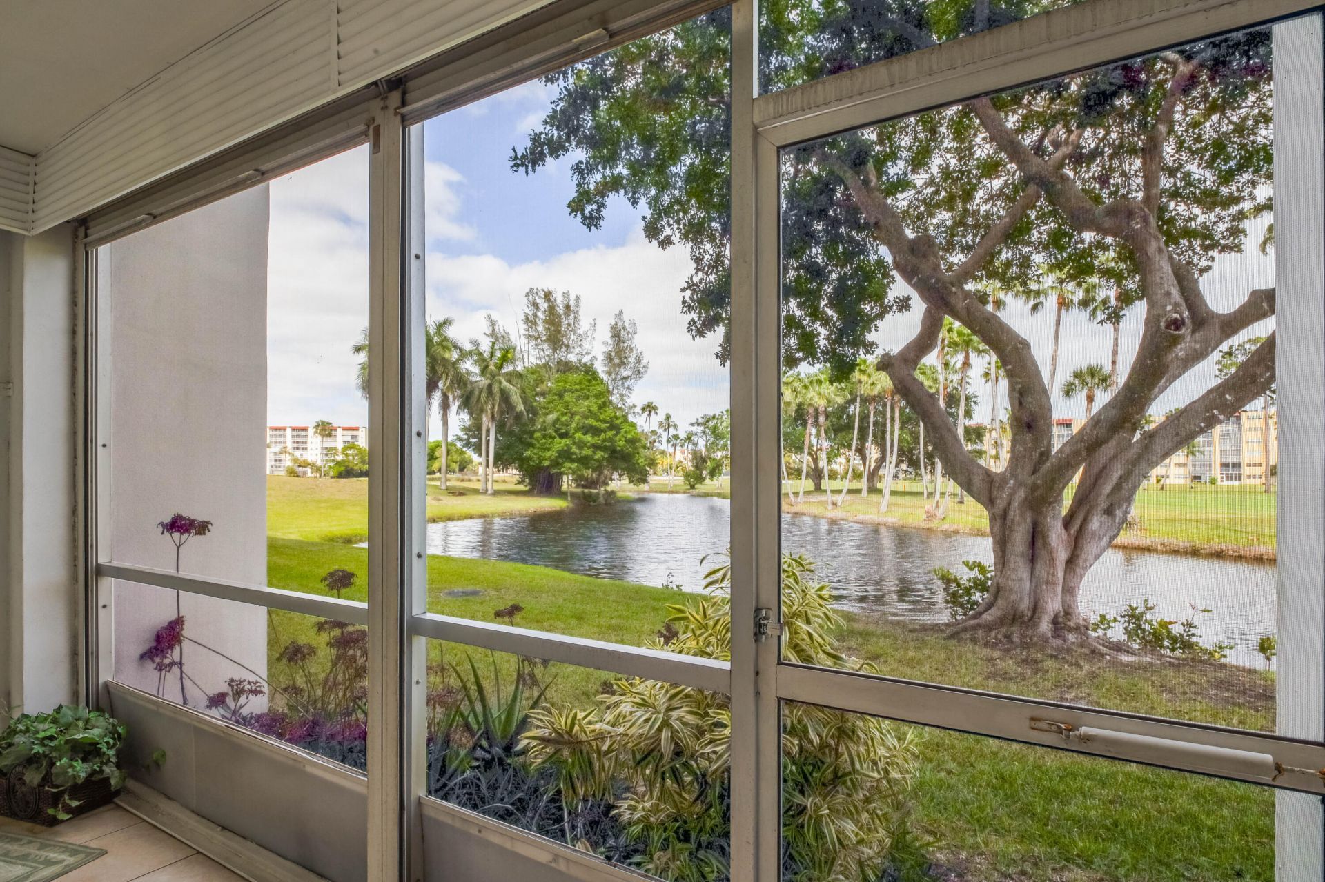 3595 Birdie Drive, Unit 108, Greenacres, FL 33467 Photo