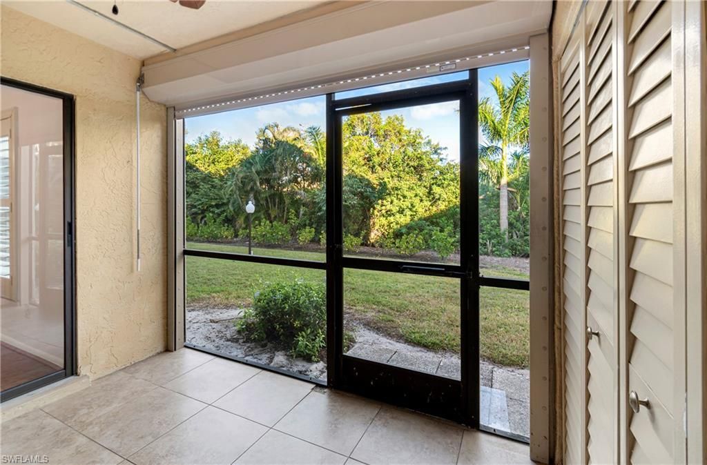8302 Charter Club Cir, Unit 6, Fort Myers, FL 33919 Photo