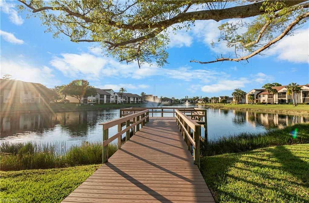 8302 Charter Club Cir, Unit 6, Fort Myers, FL 33919 Photo