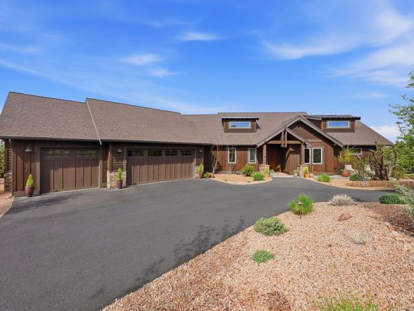 15407 SW Branding Iron Court, Powell Butte, OR 97753