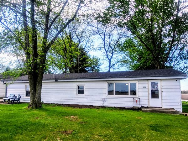 627 E Mccoysburg Road, Rensselaer, IN 47978