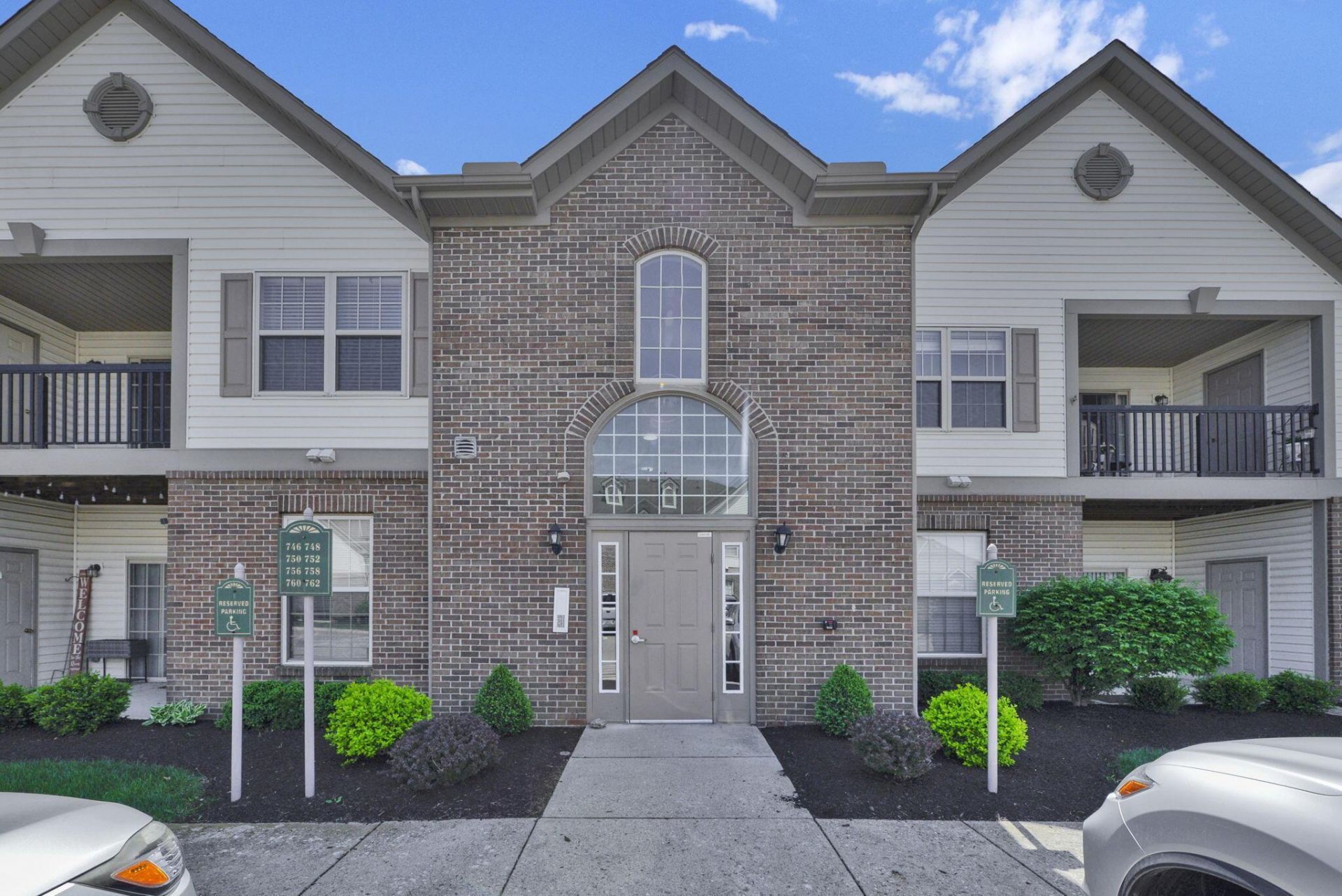 756 Hidden Springs Drive , Lewis Center, OH 43035 Main Photo