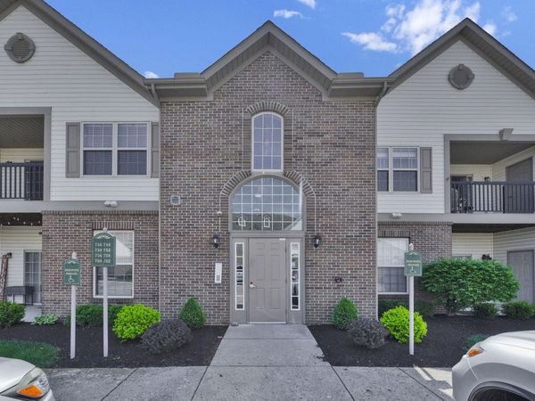 756 Hidden Springs Drive , Lewis Center, OH 43035