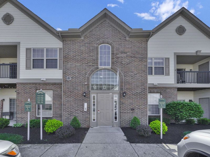 756 Hidden Springs Drive , Lewis Center, OH 43035 Photo 1