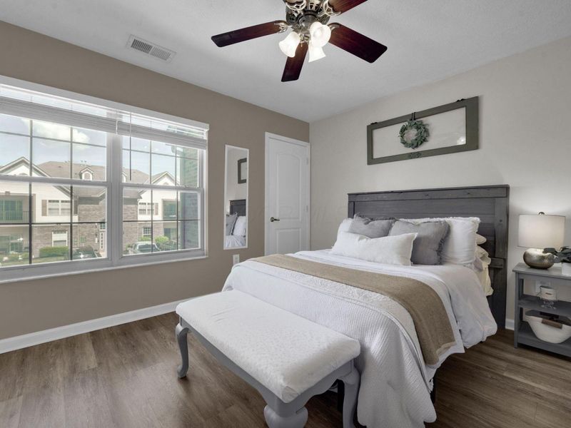 756 Hidden Springs Drive , Lewis Center, OH 43035 Photo 11