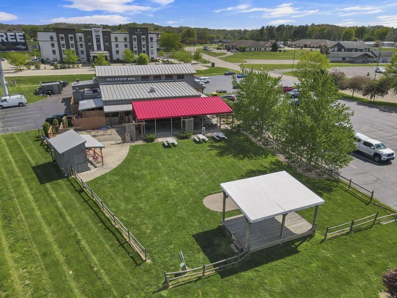 600 N Market Street, Logan, OH 43138 Photo 111